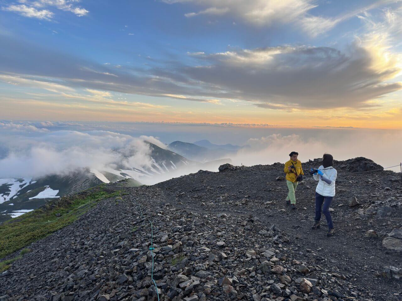 登山道場の白馬岳登山ツアー:白馬岳山頂からご来光