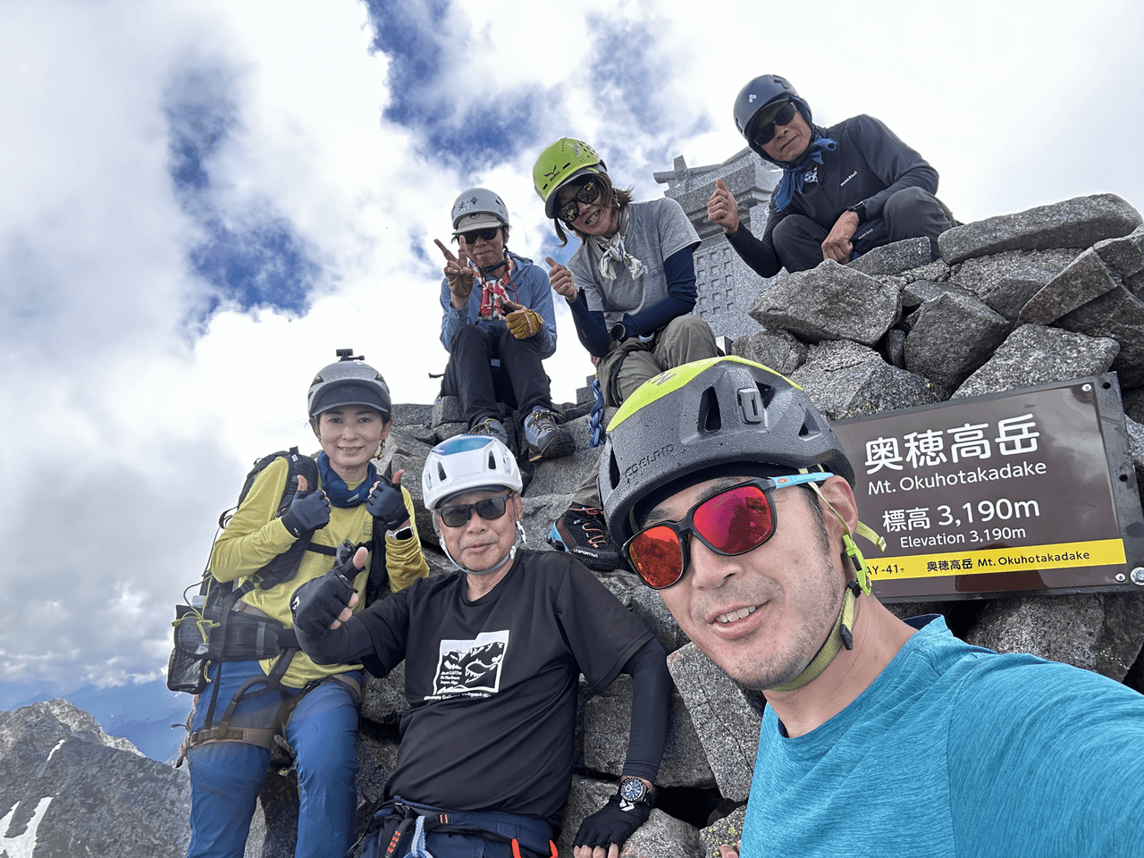 登山道場:ジャンダルム縦走ツアー登山技術指導風景2025年7月
