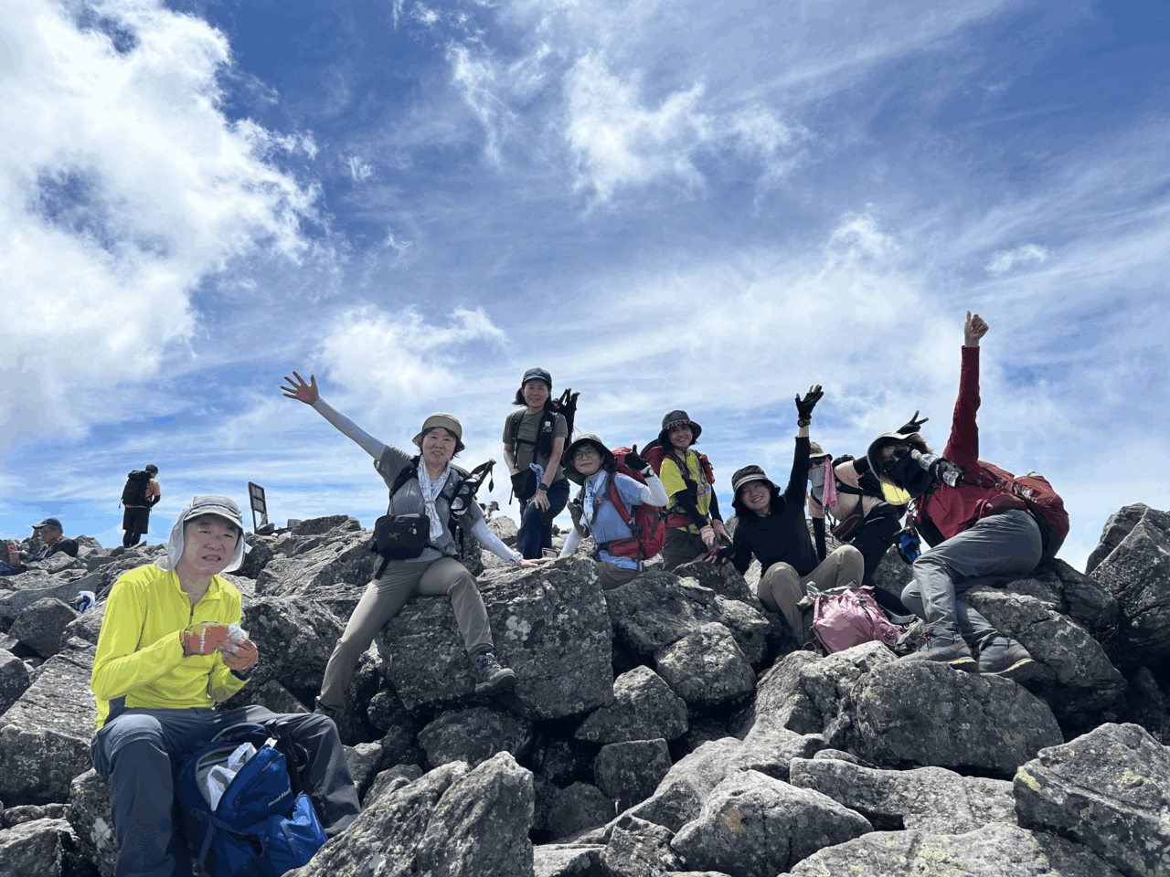 登山道場：蓼科山下山テクニック講習の実践指導風景/2025年8月2日