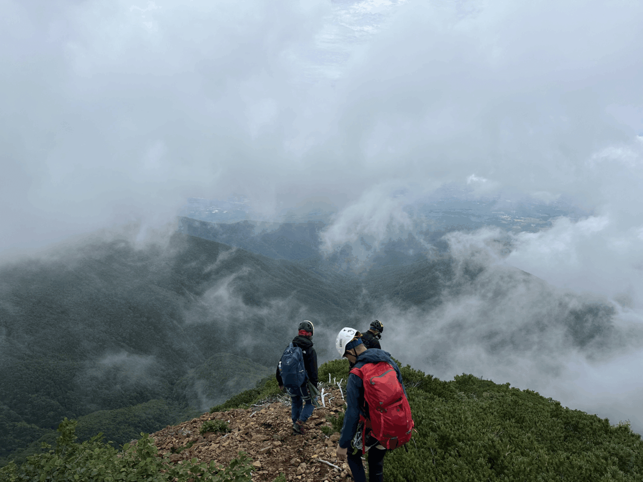 登山道場：南八ヶ岳阿弥陀岳バリエーション登山講習風景/2025年8月9日